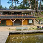 In With Sauna *
